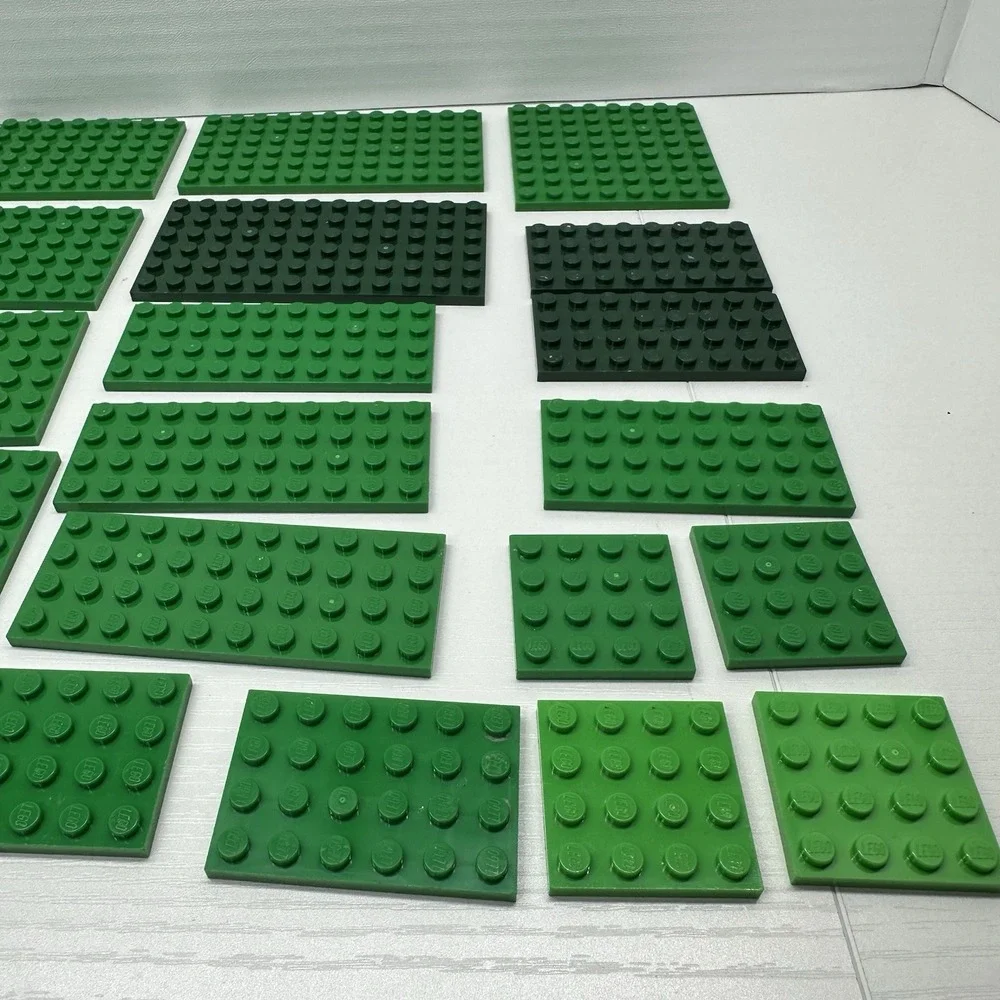 Lego Plates - Assorted Green Plate‎ In Assorted Sizes Lot Of 30